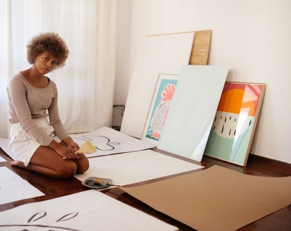 How to Balance a Full-Time Job with an Art Career (2)